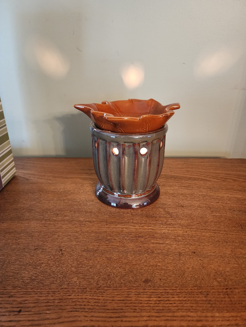 "Retired" Scentsy Plymouth Warmer